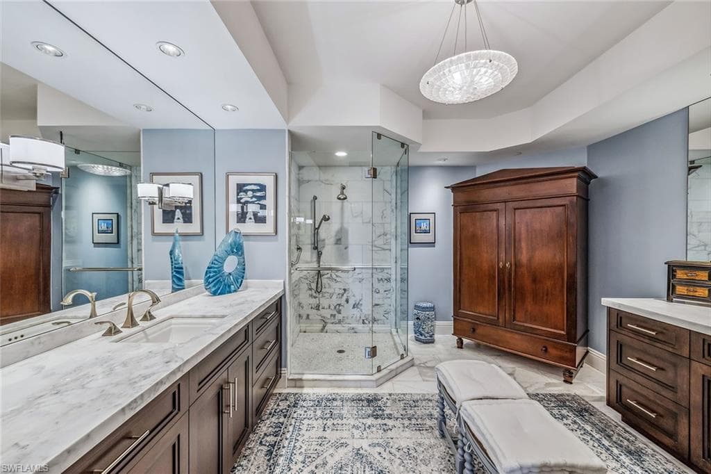 8787 Bay Colony Dr Ph 2004, Naples, FL 34108-22