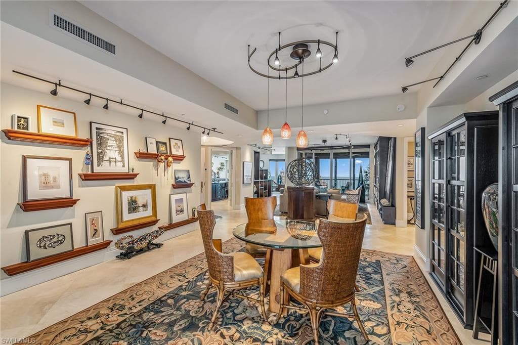 8787 Bay Colony Dr Ph 2004, Naples, FL 34108-41