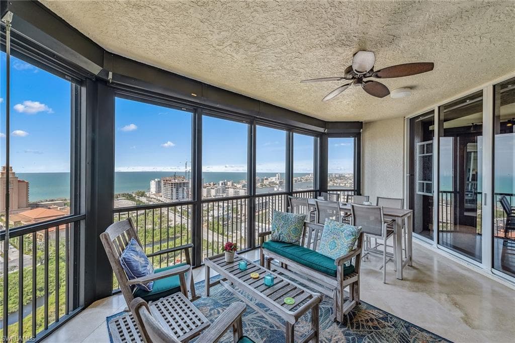 8787 Bay Colony Dr Ph 2004, Naples, FL 34108-43