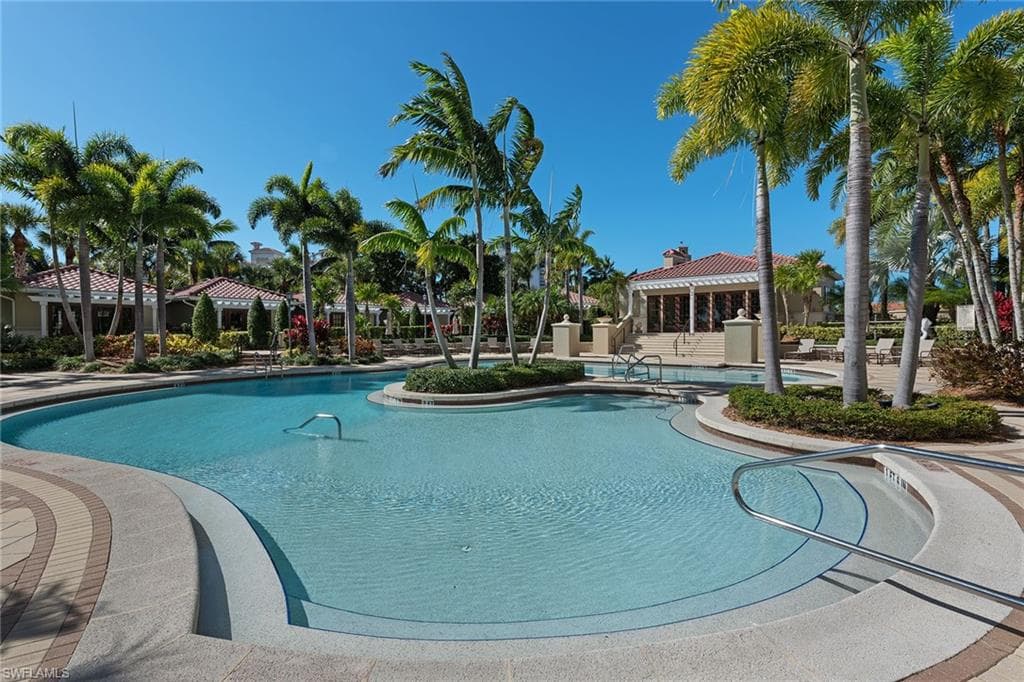 8787 Bay Colony Dr Ph 2004, Naples, FL 34108-48