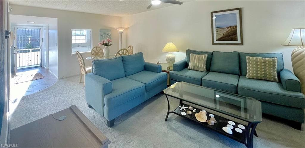 1900 Alamanda Dr 208, Naples, FL 34102-4