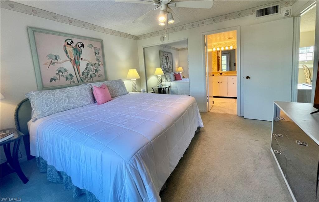 1900 Alamanda Dr 208, Naples, FL 34102-8