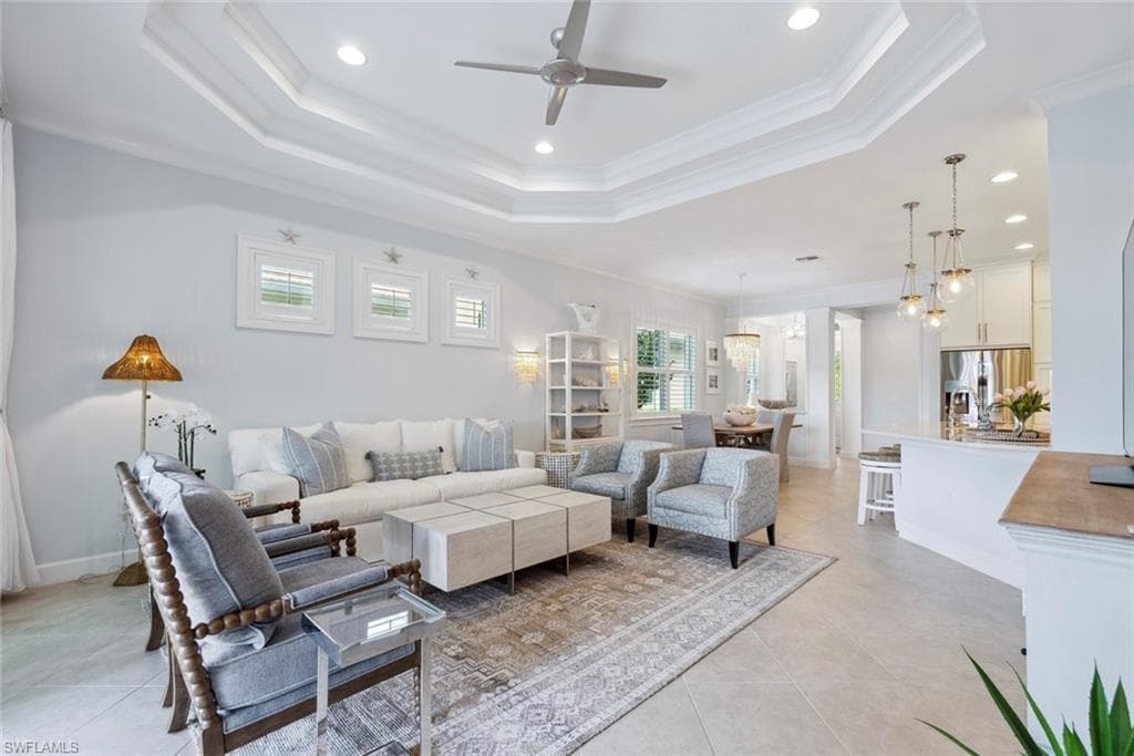 5690 Elbow Ave, Naples, FL 34113-1
