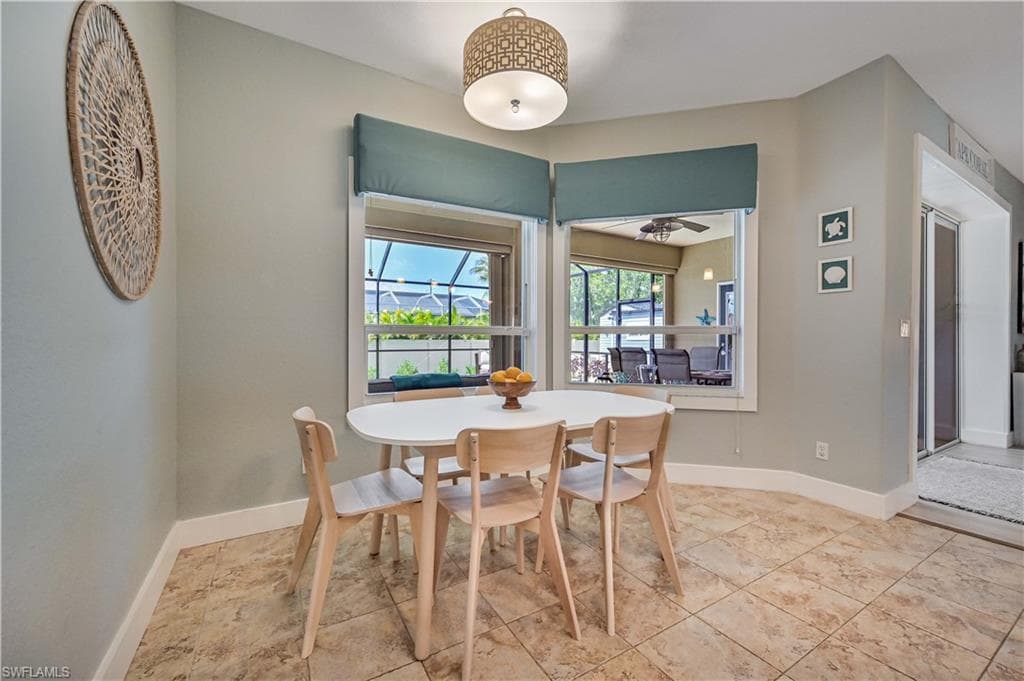 3052 27th Ct, Cape Coral, FL 33914-16