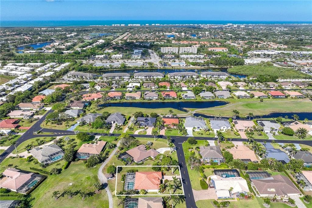 9851 El Greco Cir, Bonita Springs, FL 34135-4