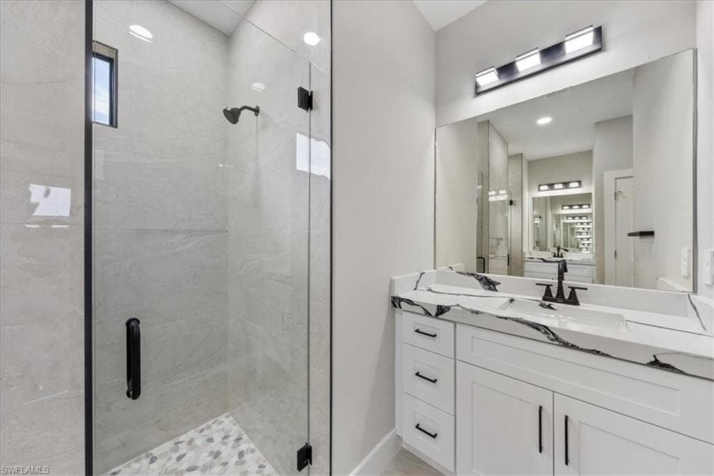 3806 4th St SW, Lehigh Acres, FL 33976-16