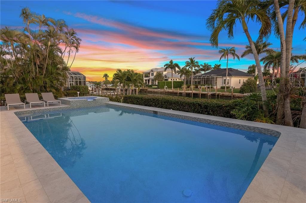 1401 Salvadore Ct, Marco Island, FL 34145-1