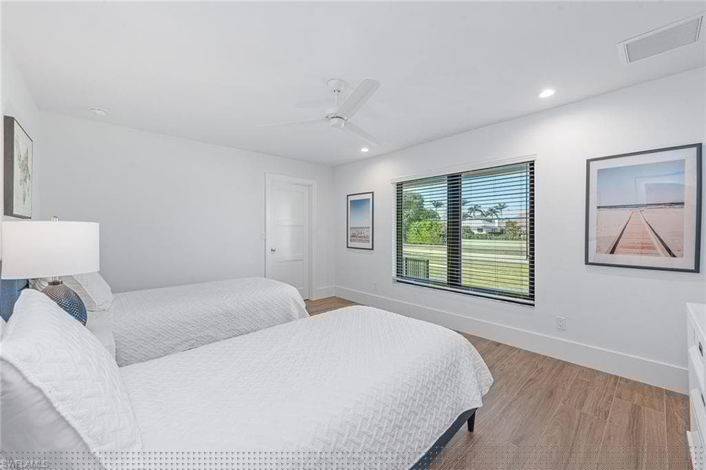 1401 Salvadore Ct, Marco Island, FL 34145-24