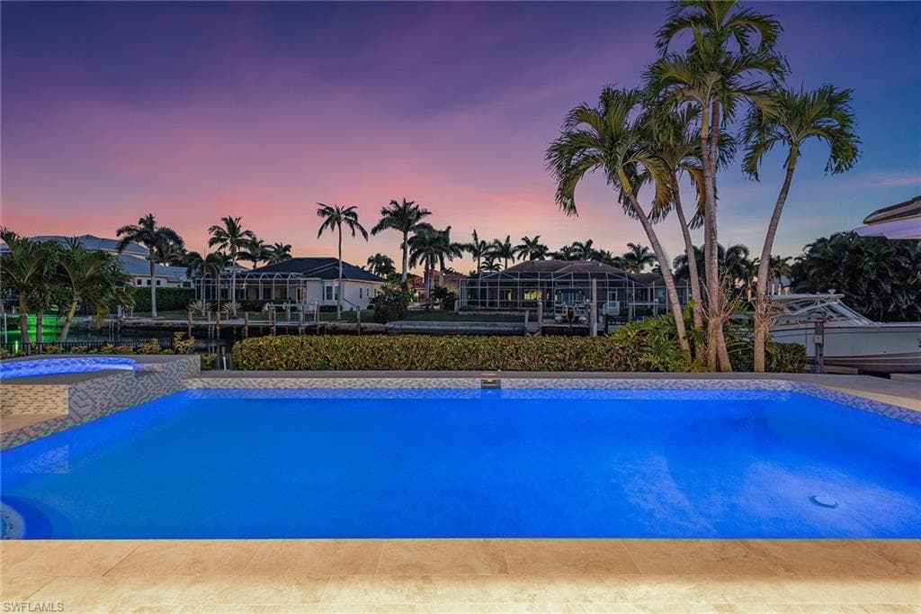 1401 Salvadore Ct, Marco Island, FL 34145-32