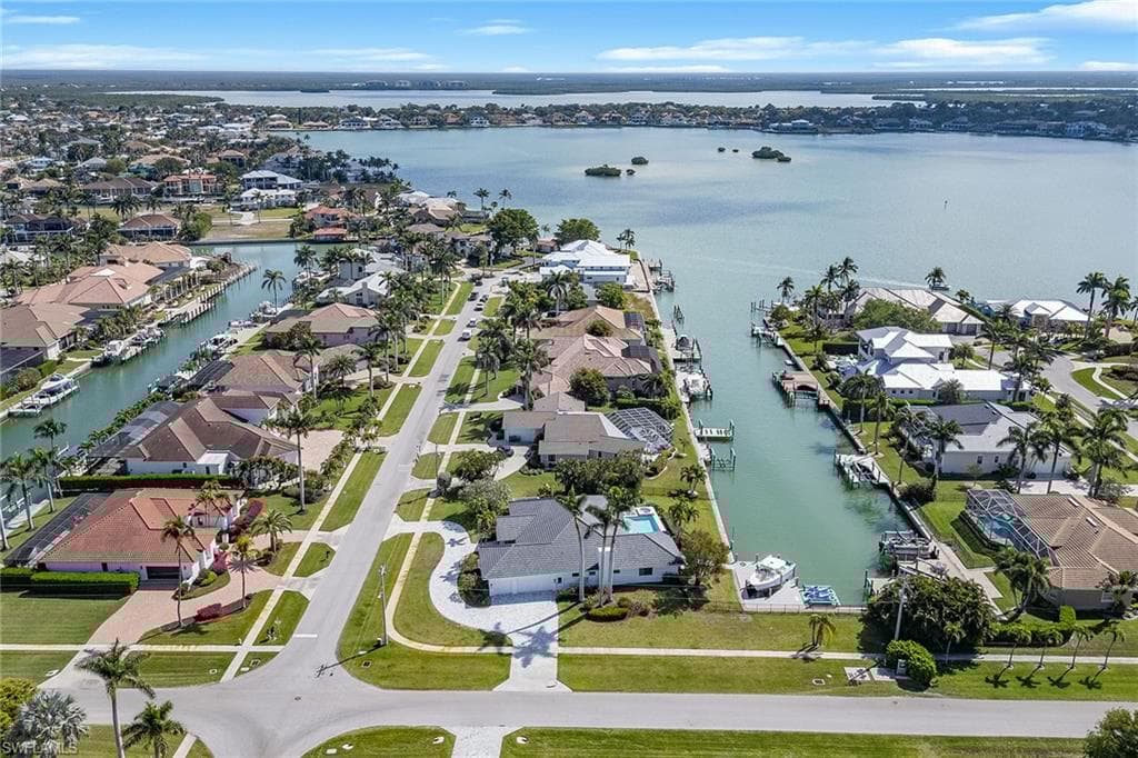1401 Salvadore Ct, Marco Island, FL 34145-41