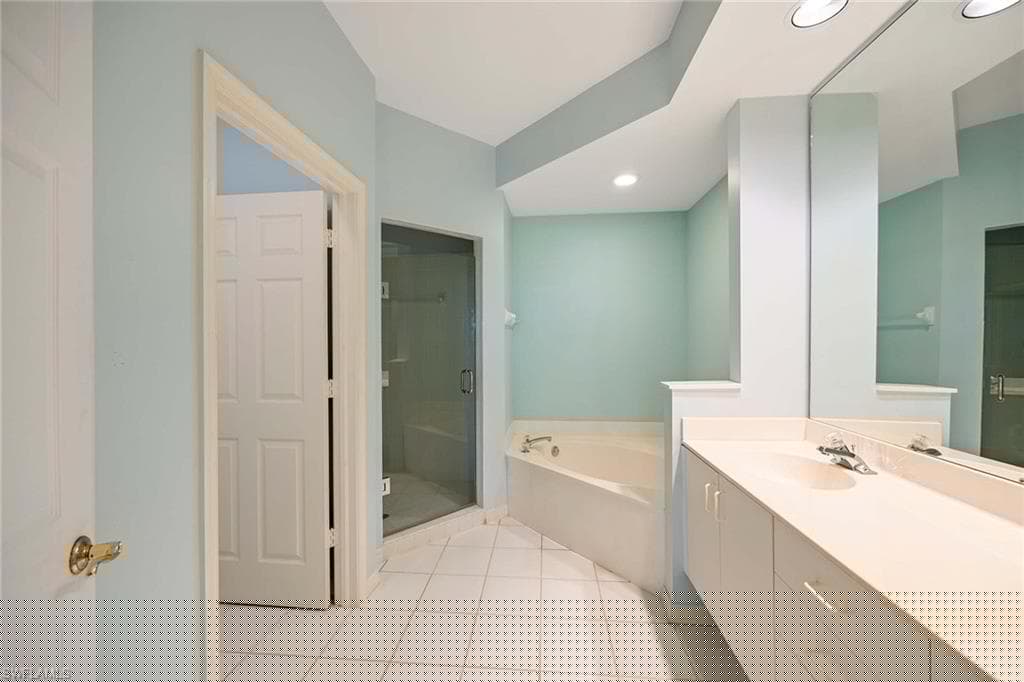 24460 Reserve Ct 202, Bonita Springs, FL 34134-14