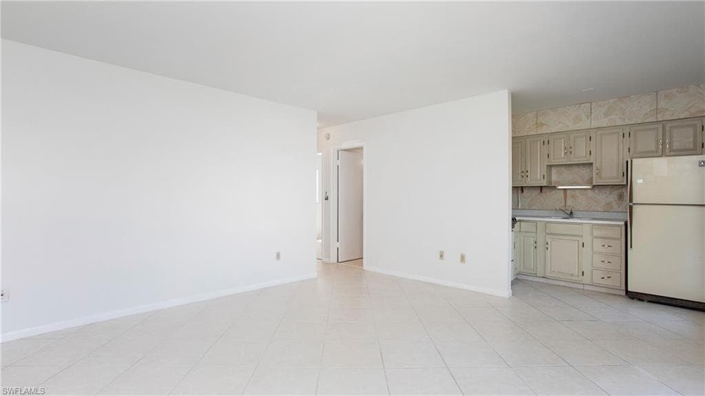 240 Collier Blvd C1, Marco Island, FL 34145-11
