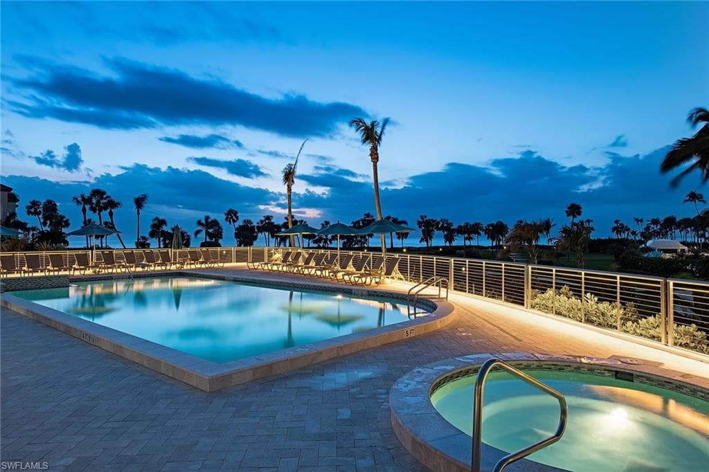 3971 Gulf Shore Blvd N Ph-104, Naples, FL 34103-16