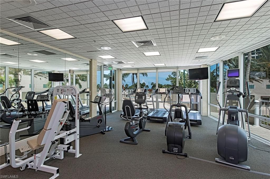 3971 Gulf Shore Blvd N Ph-104, Naples, FL 34103-18
