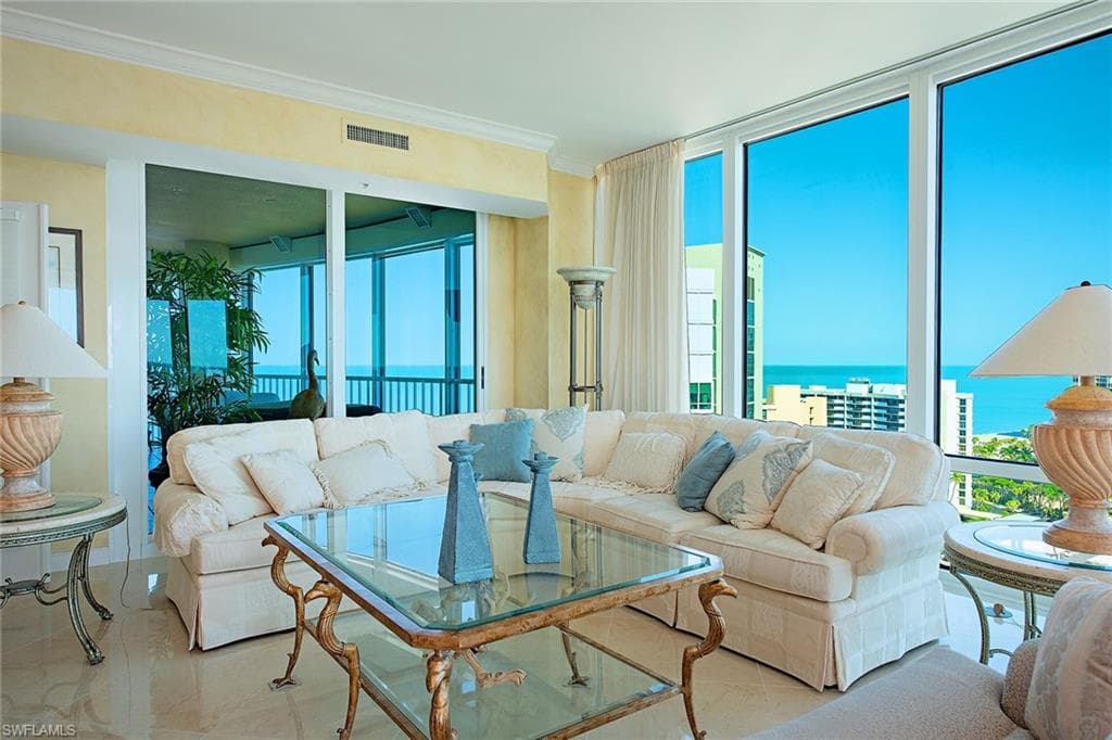 3971 Gulf Shore Blvd N Ph-104, Naples, FL 34103-3