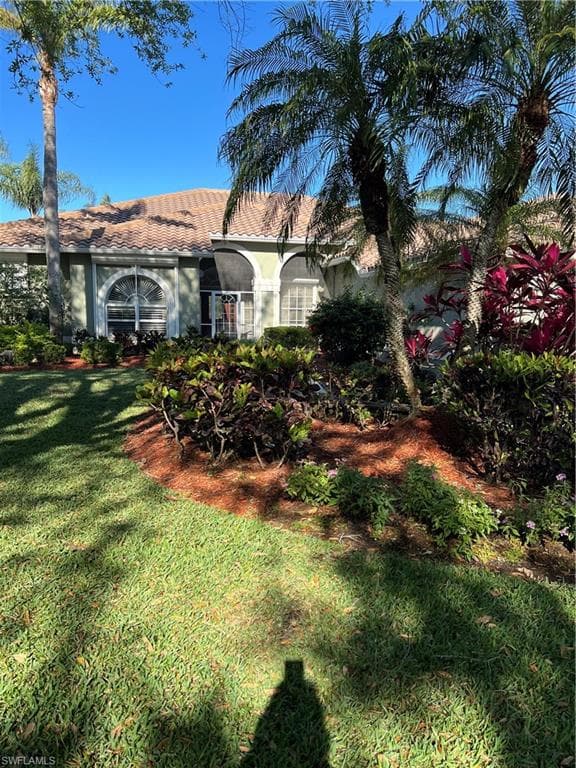 7793 Naples Heritage Dr, Naples, FL 34112-10