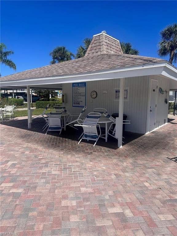 9610 Victoria Ln D202, Naples, FL 34109-22