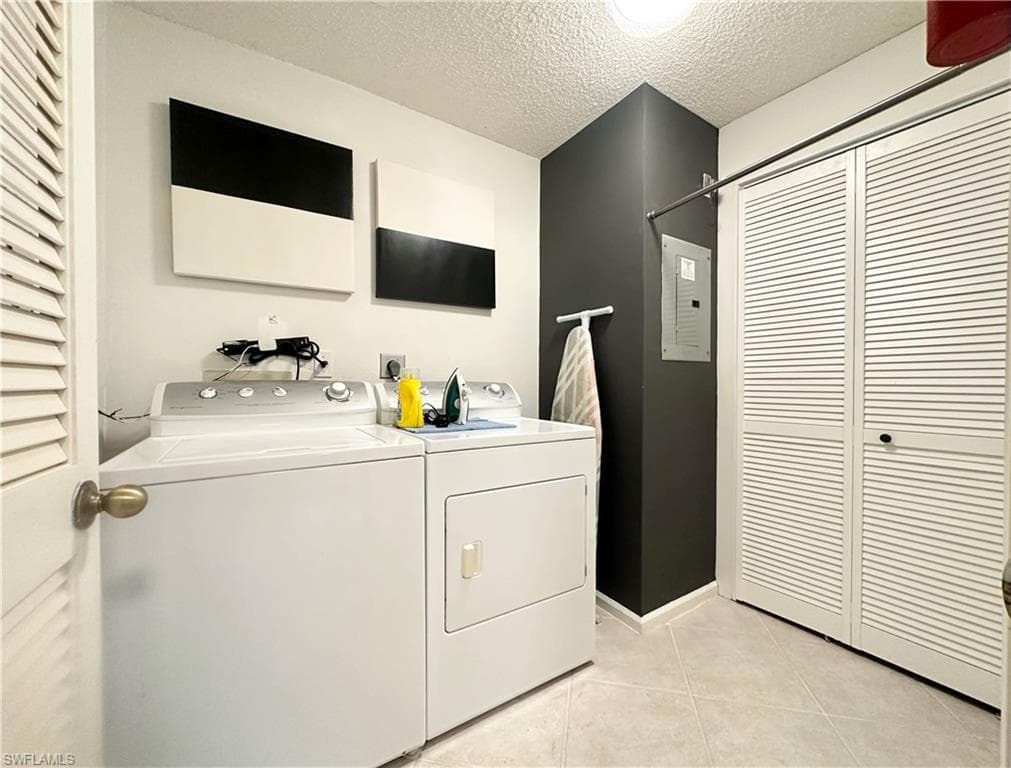 5784 Deauville Cir B302, Naples, FL 34112-12