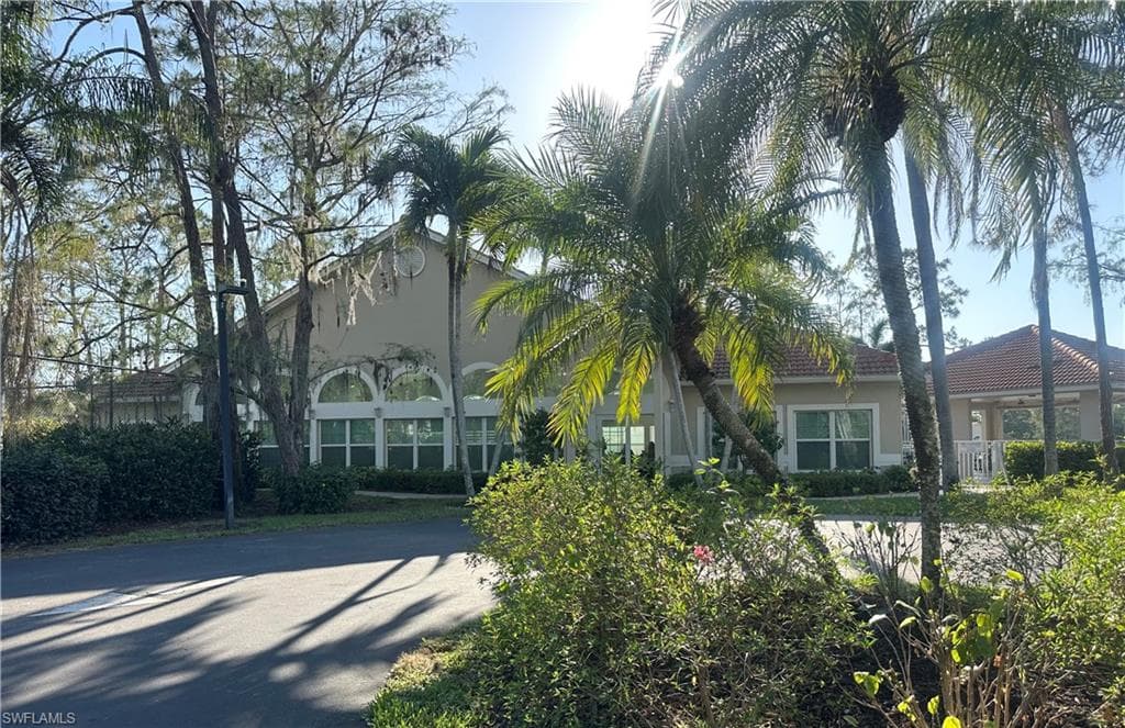 5784 Deauville Cir B302, Naples, FL 34112-15