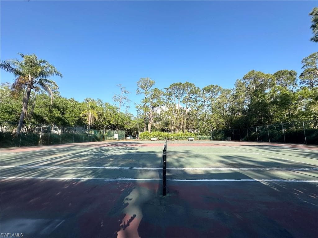 5784 Deauville Cir B302, Naples, FL 34112-17