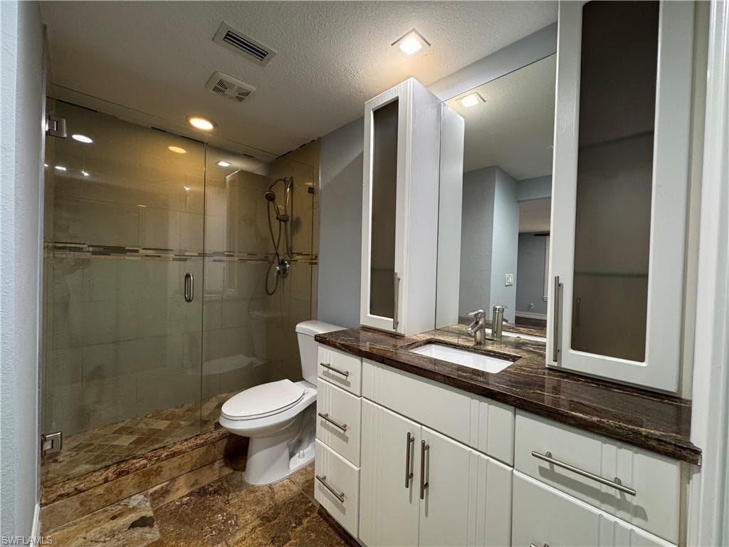 5344 Treetops Dr E-2, Naples, FL 34113-12