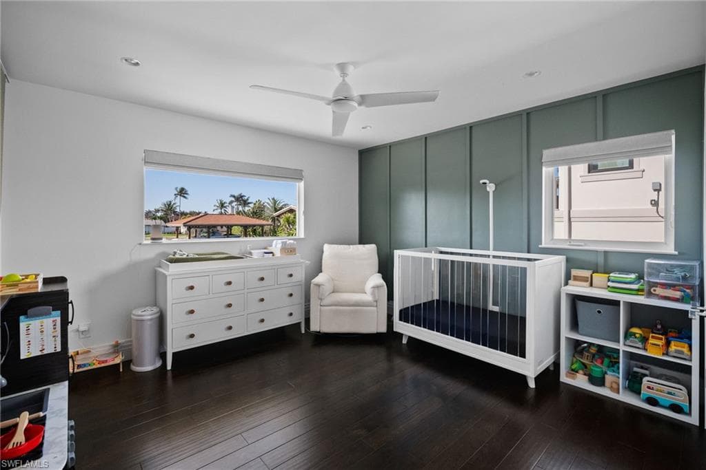 266 Egret Ave, Naples, FL 34108-34