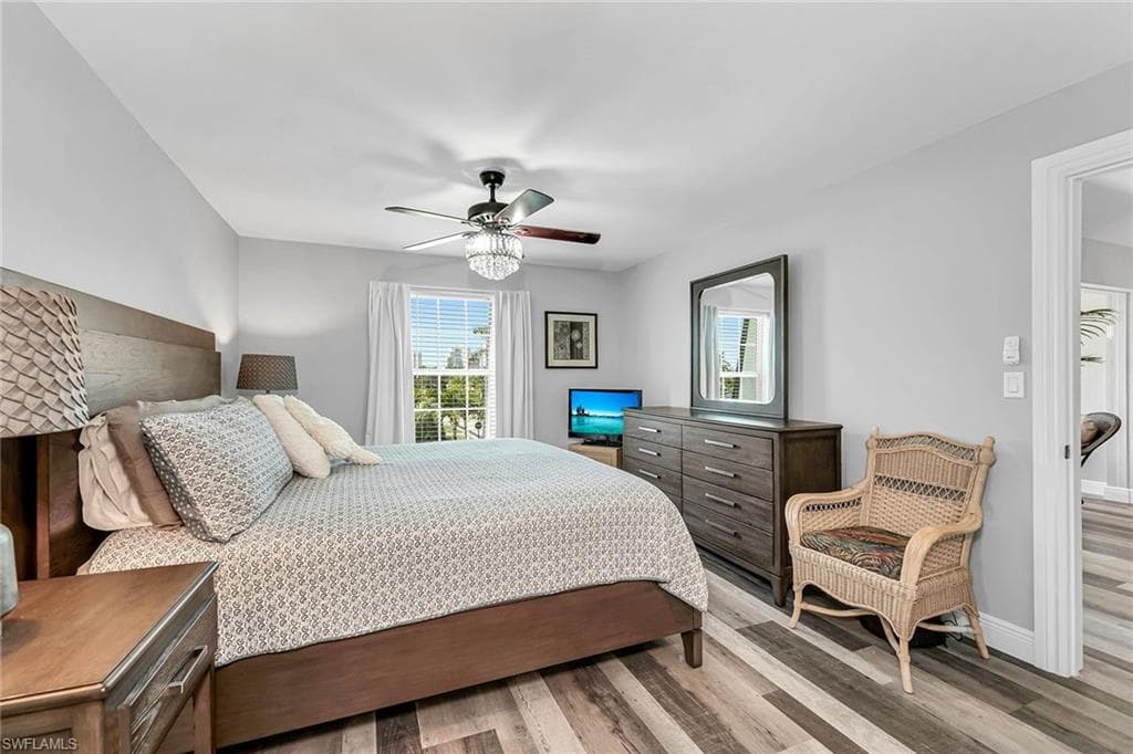 4200 Belair Ln 303, Naples, FL 34103-16