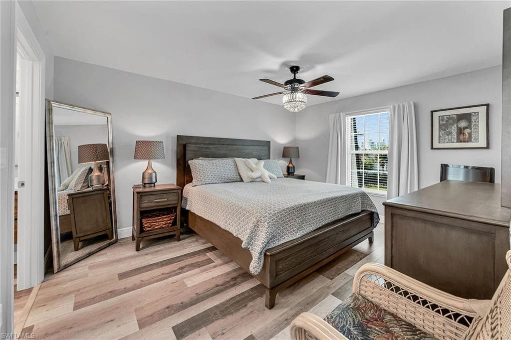 4200 Belair Ln 303, Naples, FL 34103-17