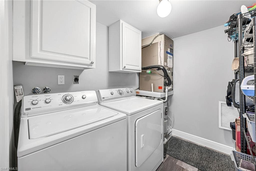 4200 Belair Ln 303, Naples, FL 34103-23