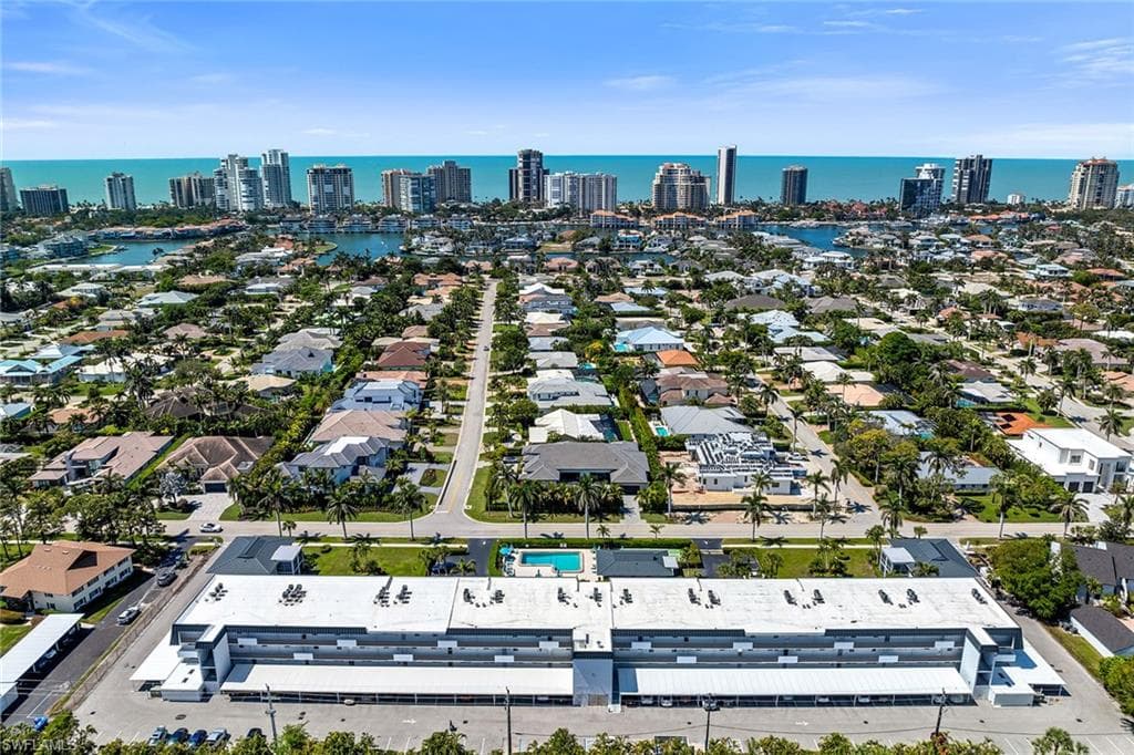 4200 Belair Ln 303, Naples, FL 34103-43