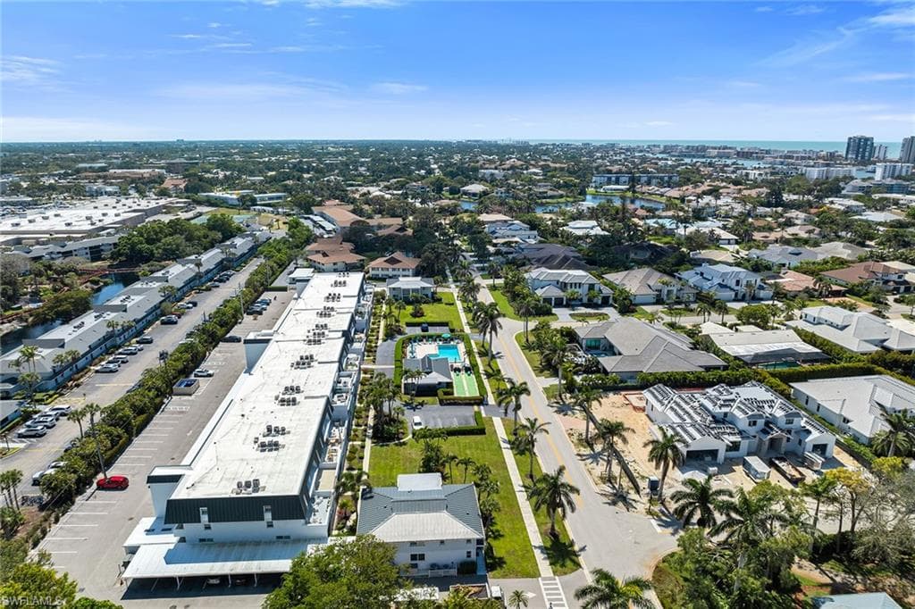 4200 Belair Ln 303, Naples, FL 34103-45