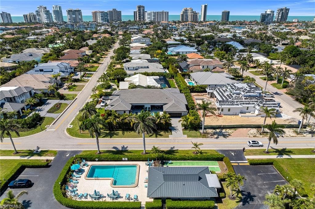 4200 Belair Ln 303, Naples, FL 34103-49