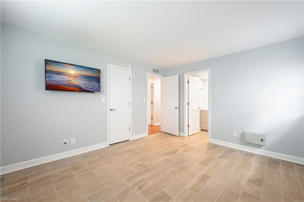1549 Sandpiper St 65, Naples, FL 34102-18