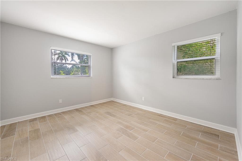 1549 Sandpiper St 65, Naples, FL 34102-21