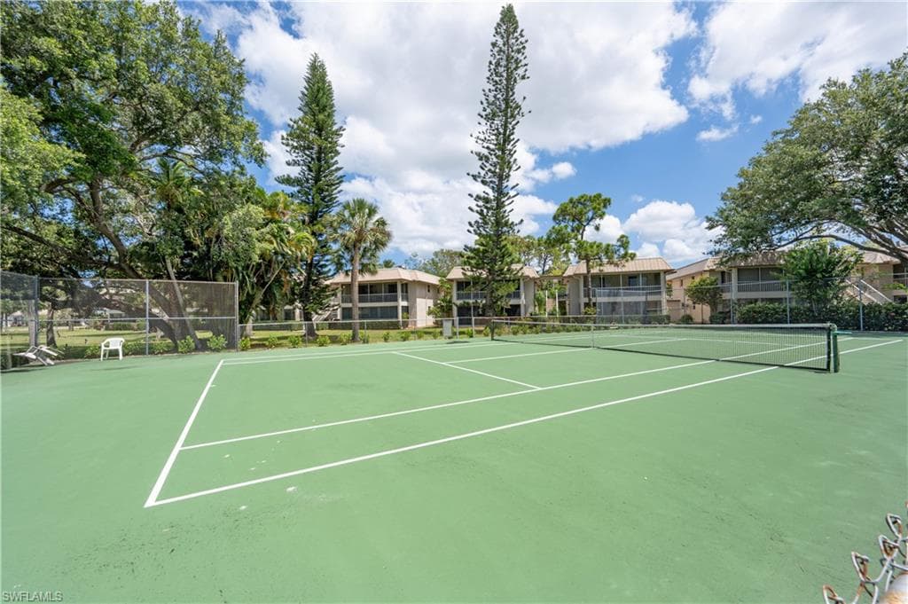 1549 Sandpiper St 65, Naples, FL 34102-31