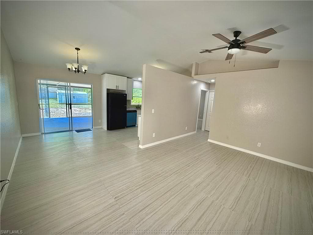 241 8th St SE, Naples, FL 34117-15