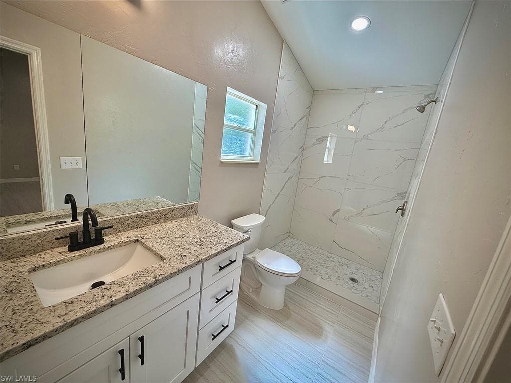 241 8th St SE, Naples, FL 34117-24