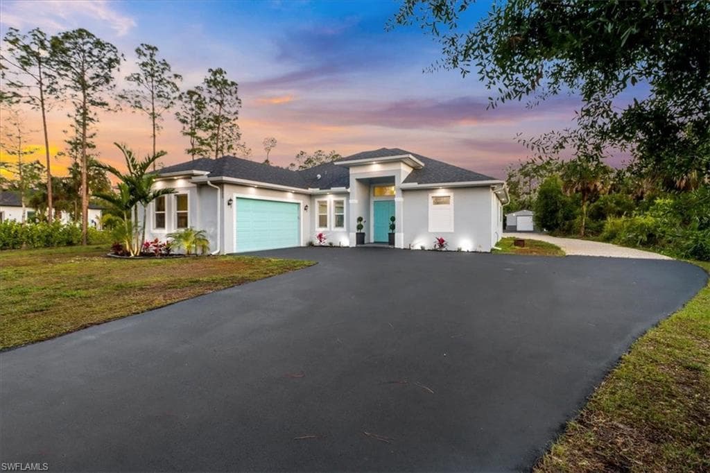 2312 4th Ave SE, Naples, FL 34117-2