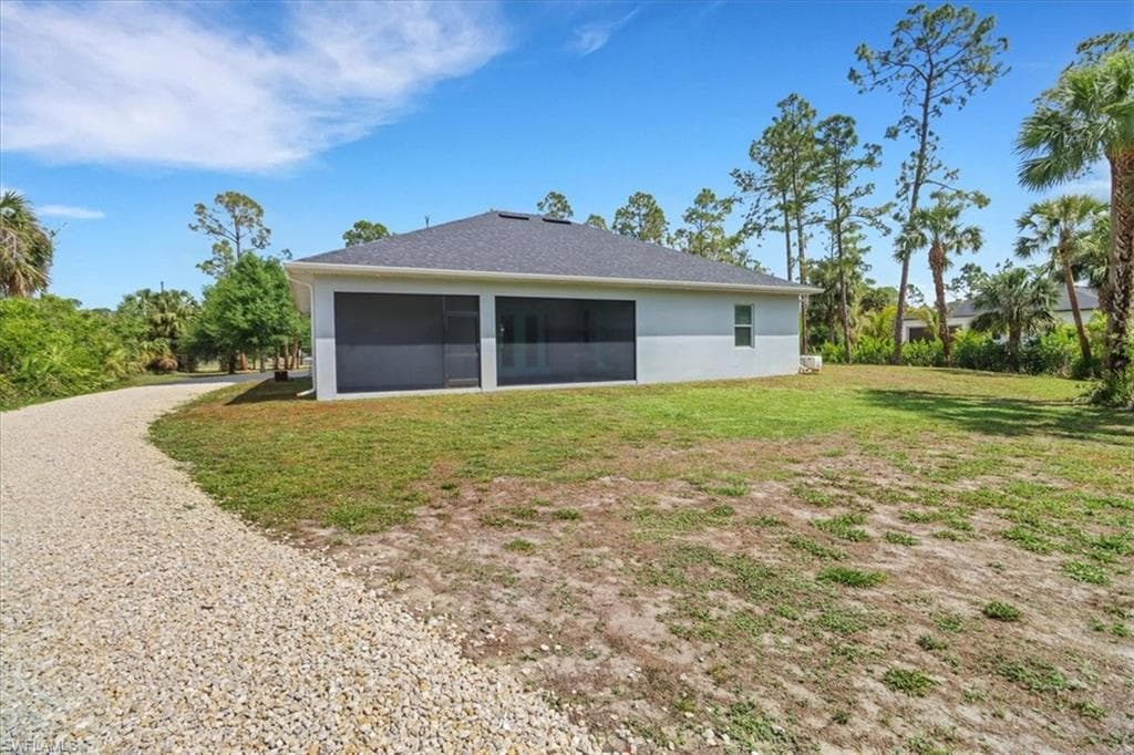 2312 4th Ave SE, Naples, FL 34117-29