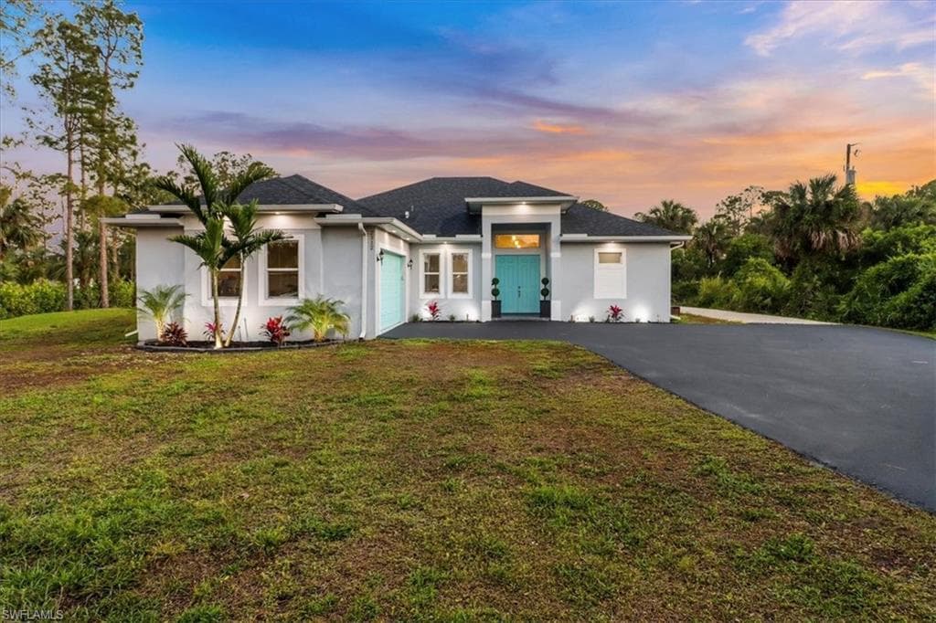 2312 4th Ave SE, Naples, FL 34117-35