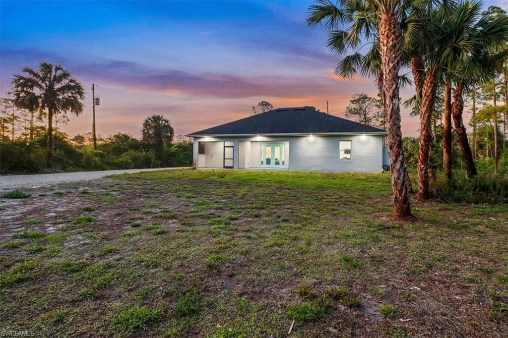 2312 4th Ave SE, Naples, FL 34117-42