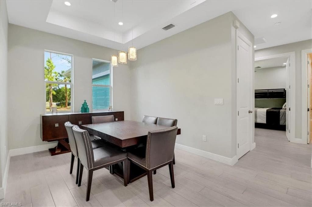2312 4th Ave SE, Naples, FL 34117-6