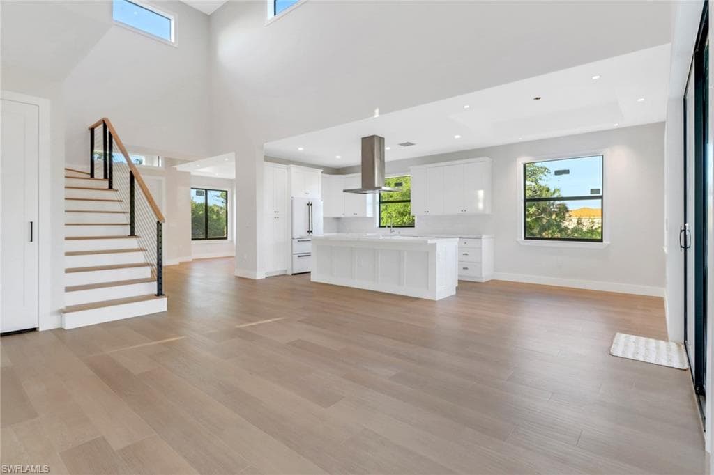 4475 66th Ave NE, Naples, FL 34120-14