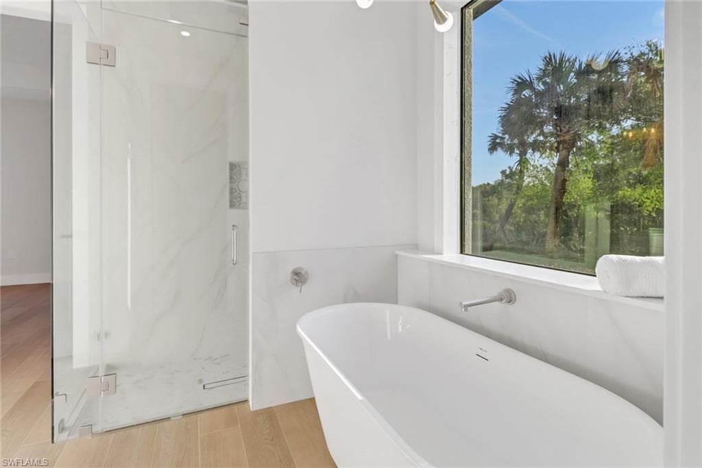 4475 66th Ave NE, Naples, FL 34120-21