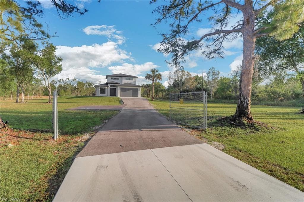 4475 66th Ave NE, Naples, FL 34120-6