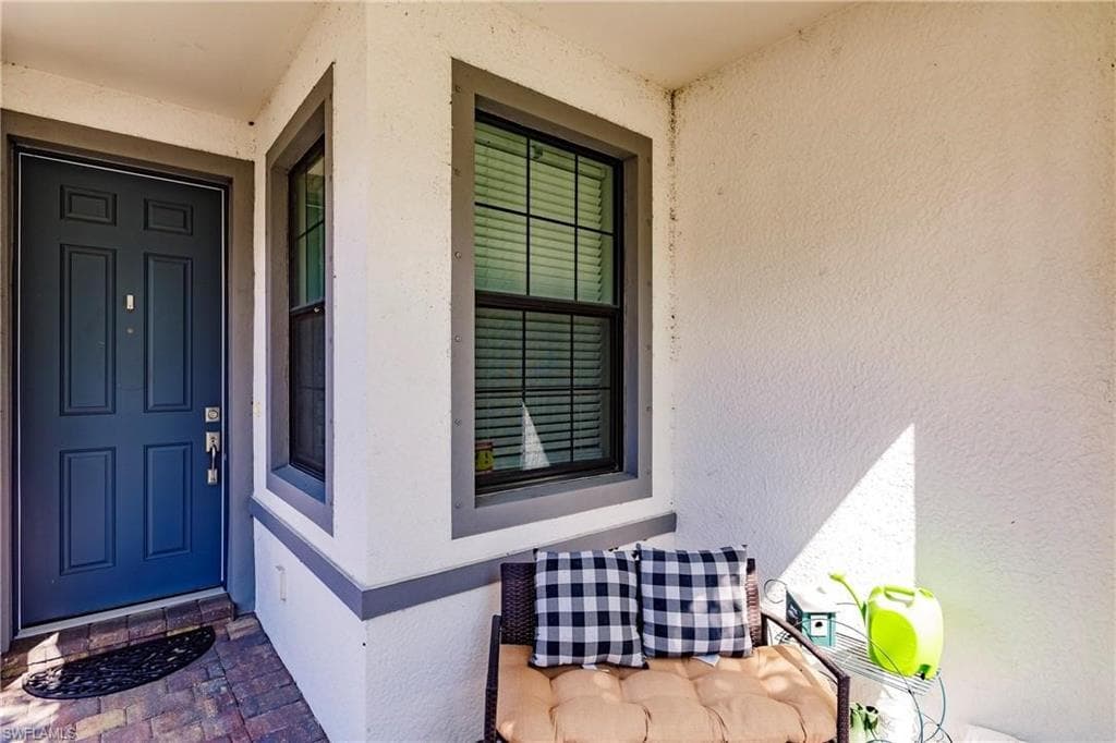 11216 Carlingford Rd, Fort Myers, FL 33913-4