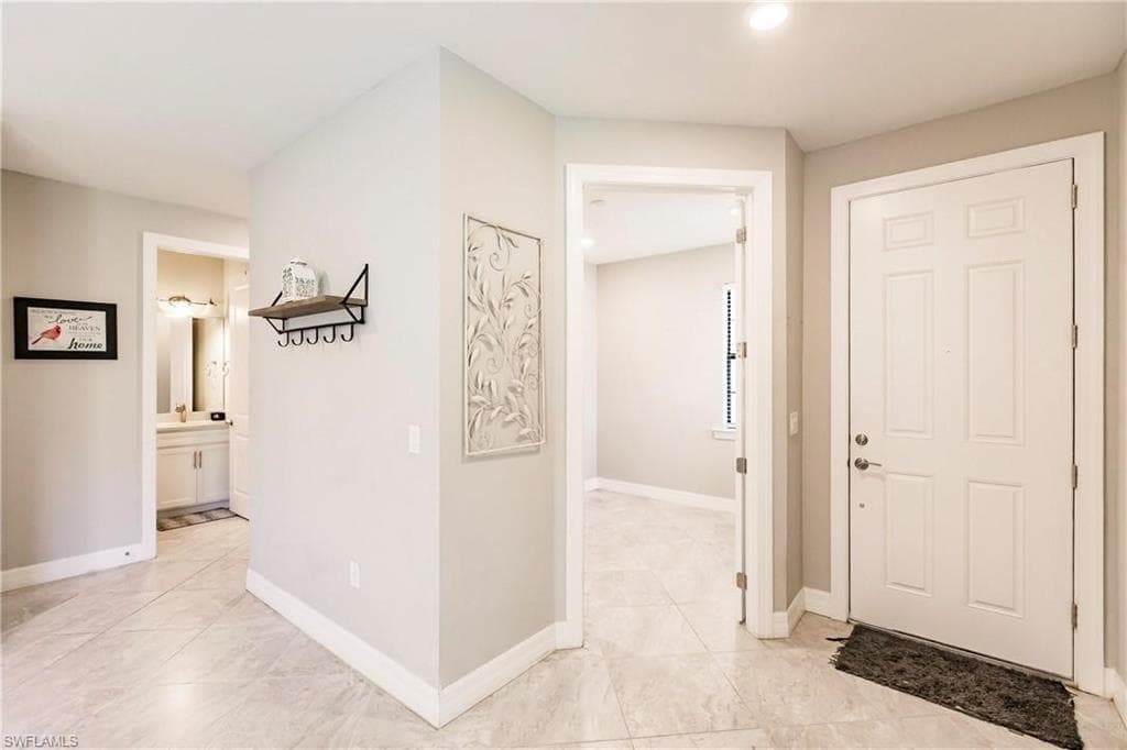 11216 Carlingford Rd, Fort Myers, FL 33913-5