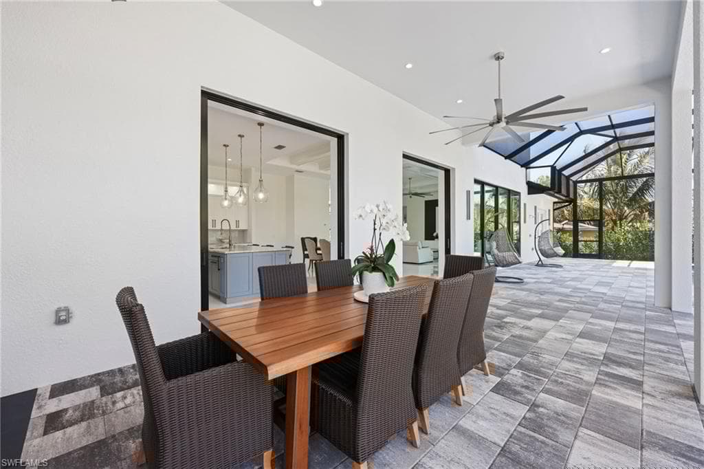 5233 Cypress Ln, Naples, FL 34113-20