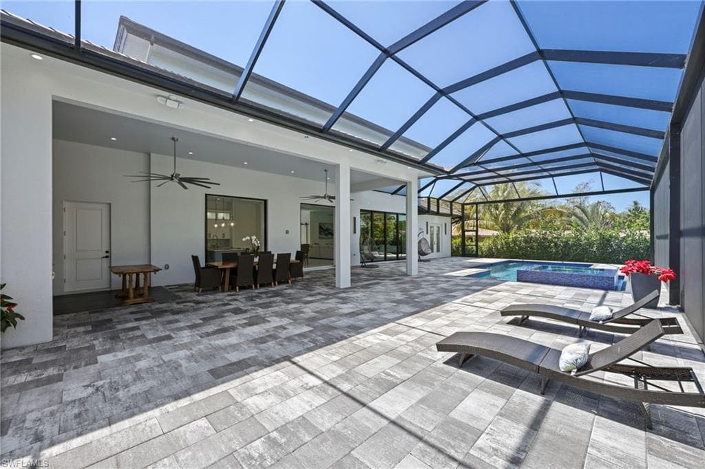 5233 Cypress Ln, Naples, FL 34113-30