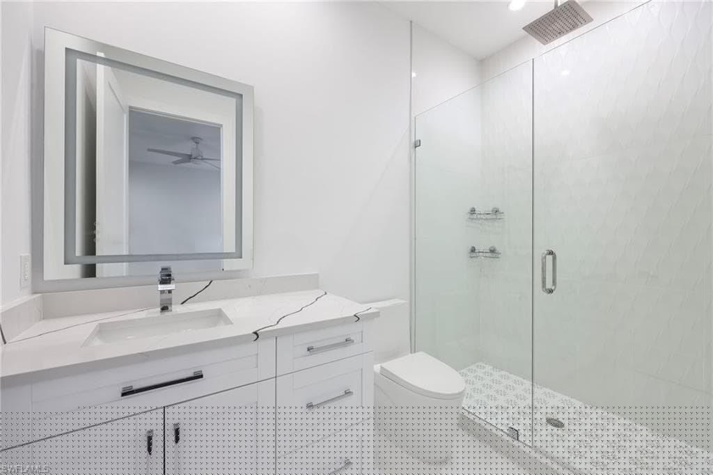 5233 Cypress Ln, Naples, FL 34113-48